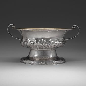 332. A K. Andersson Art Nouveau silver jardinière, Stockholm 1916.