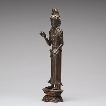 A tibeto-chinese bronze figure of Bodhisattva  Avalokiteshvara, circa 1900.