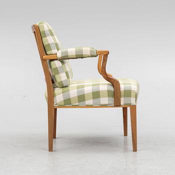 Josef Frank, a model '969' chair, Firma Svenskt Tenn, late 20th Century.