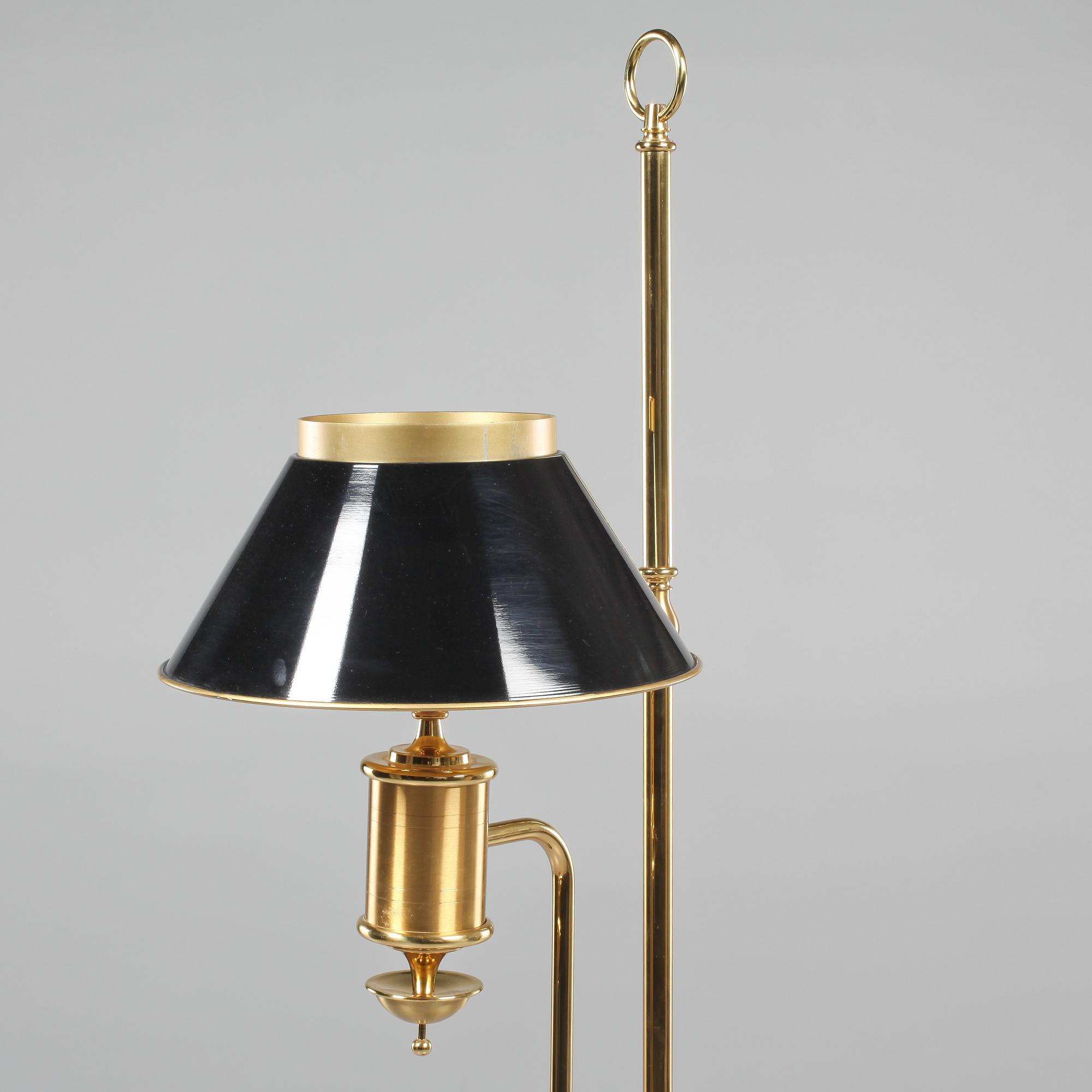 GOLVLAMPA, 1900-talets sista del.