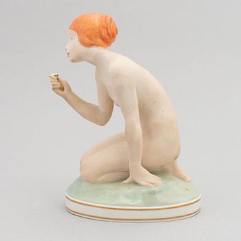 Gerhard Henning, a porcelain figurine, Royal Copenhagen, Denmark, first half of the 20th century.