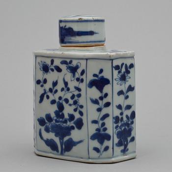 TEDOSA, porslin, Kina, Qianlong 1736-1795.
