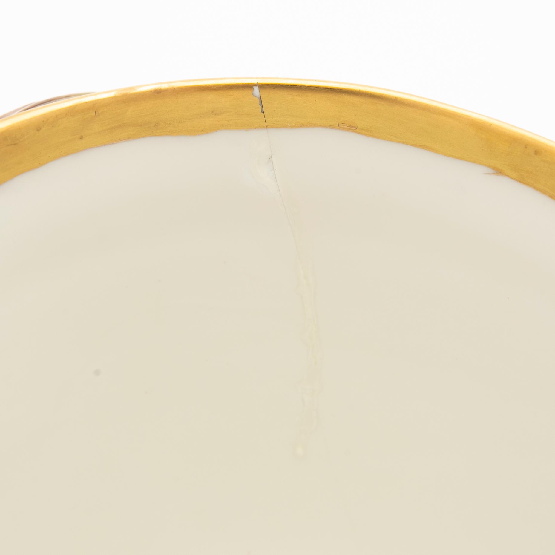 Cachepot/Wine cooler, porcelain. 'Flora Danica', Royal Copenhagen, Denmark, mid-20th century.