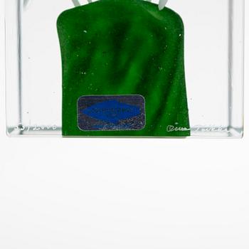 Oiva Toikka, årskub 1992, signerad Oiva Toikka Nuutajärvi 1992, numrerad 53/2000.