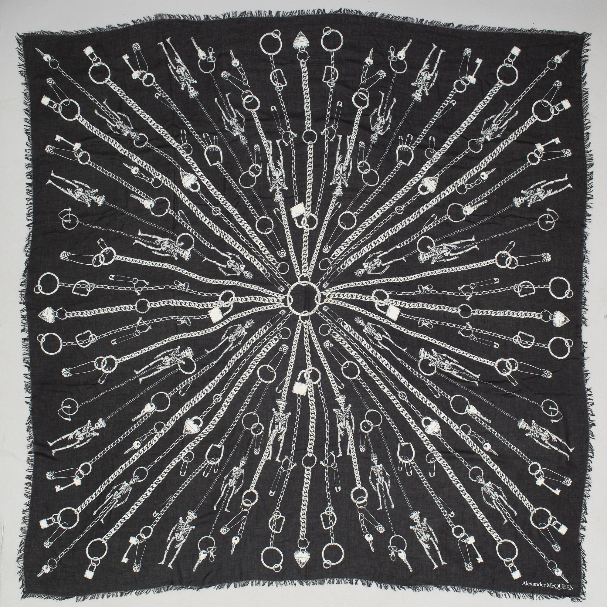 Alexander McQueen, a 'Chain Burst' shawl, 2019.