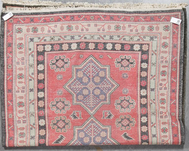 MATTA, old Kina, 255x170 cm.
