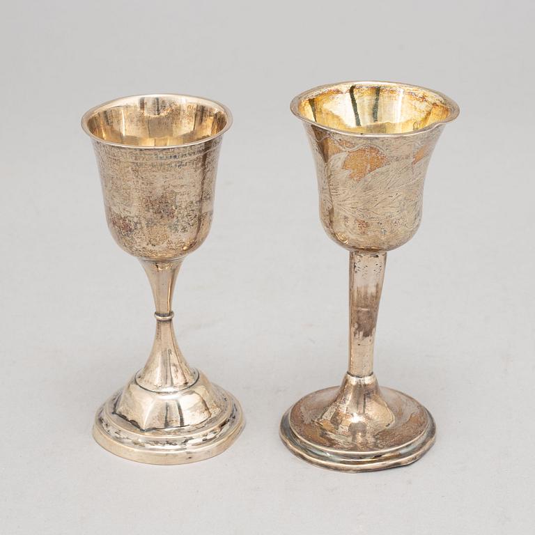 Two Swedish 19th century silver cups, mark of Christoffer Nordin, Hudiksvall (1819-58), Magnus Wallengren, Halmstad 1815.