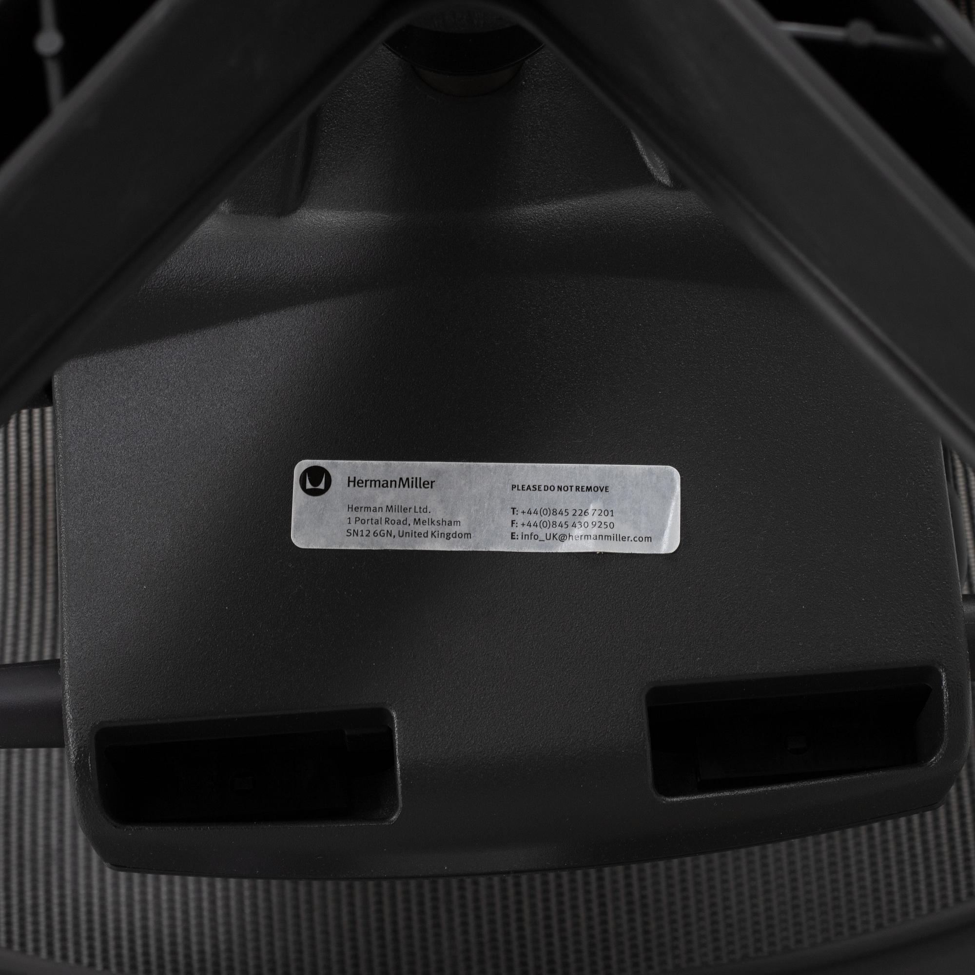 Don Chadwick/Bill Stump, skrivbordsstol, "Aeron", Herman Miller.