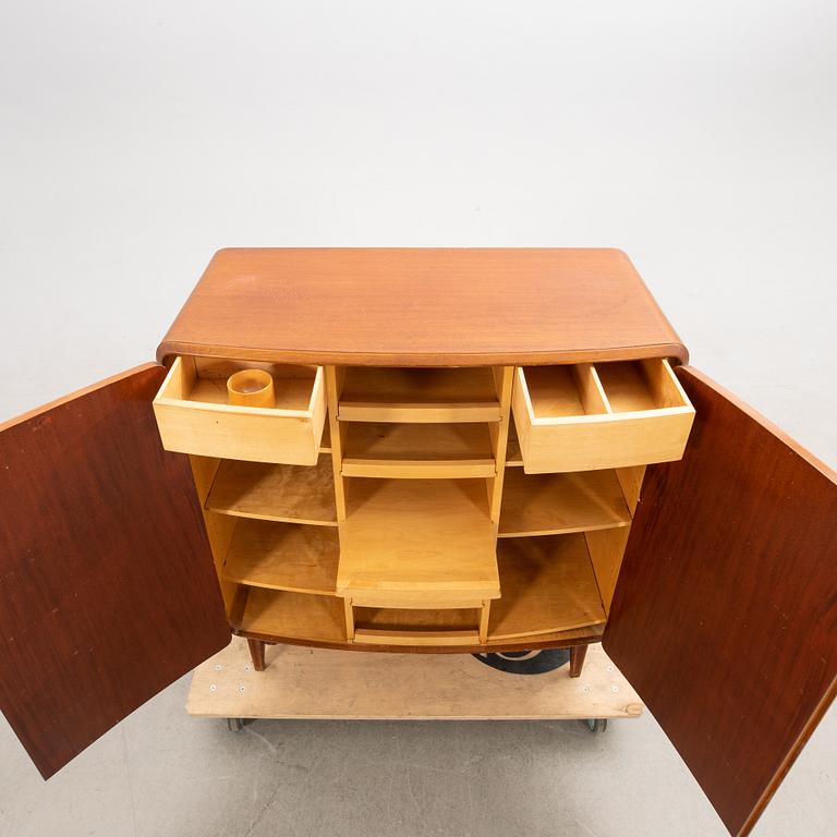 Axel Larsson, cabinet, Svenska Möbelfabrikerna, Bodafors, mid-20th century.
