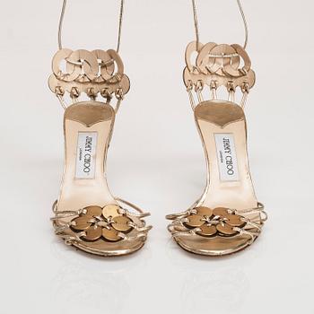 SKOR, Jimmy Choo.