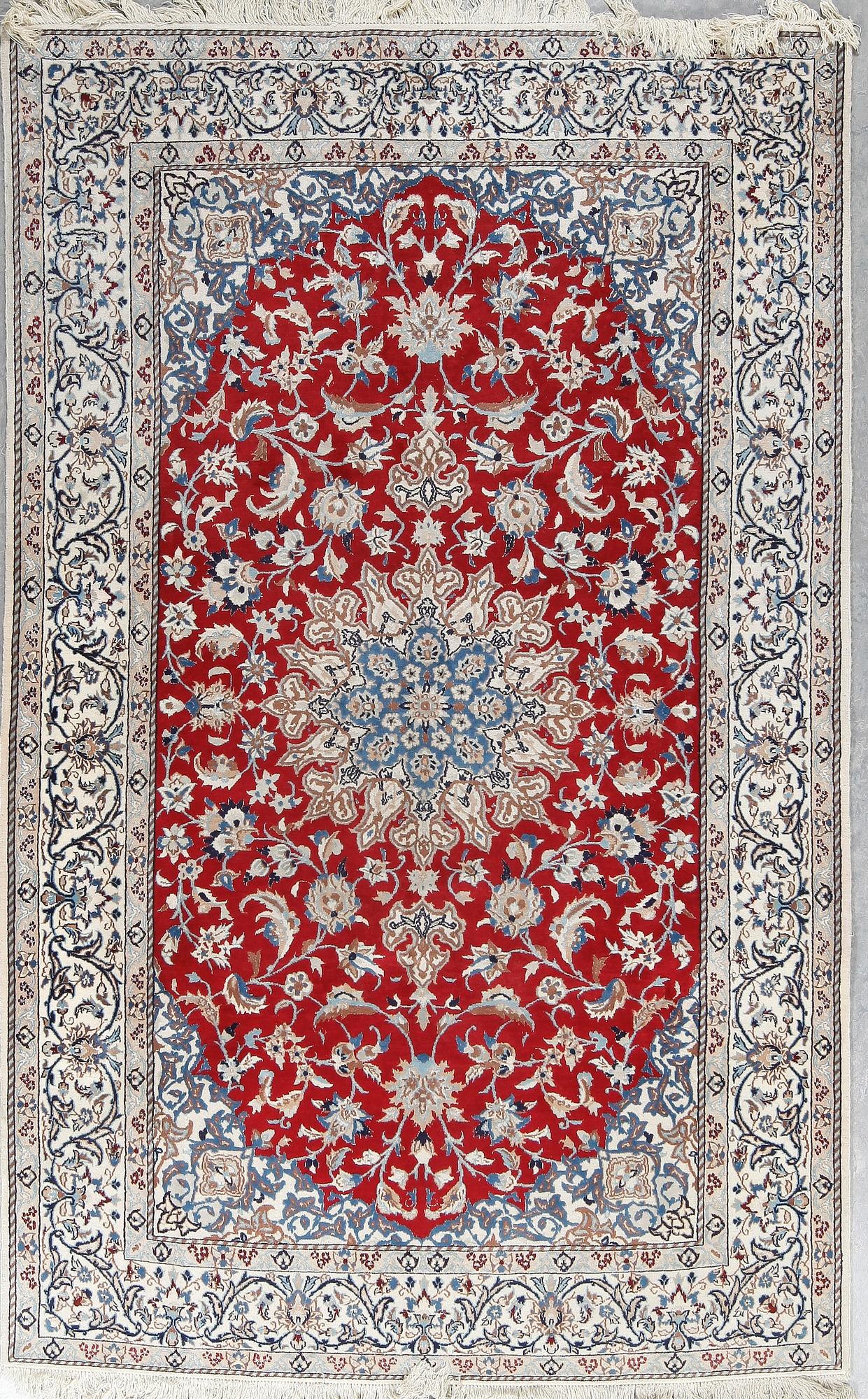 MATTA, möjligen Nain, ca 264x164 cm.