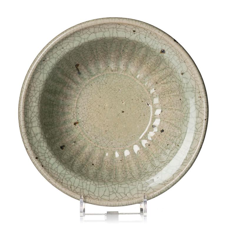 Gertrud Vasegaard, a stoneware bowl, Bing & Grøndahl, Denmark.