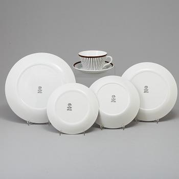 STIG LINDBERG, servisdelar, 32 stycken, porslin,"Spisa Ribb", benporslin, Gustavsberg, 1955-1974.