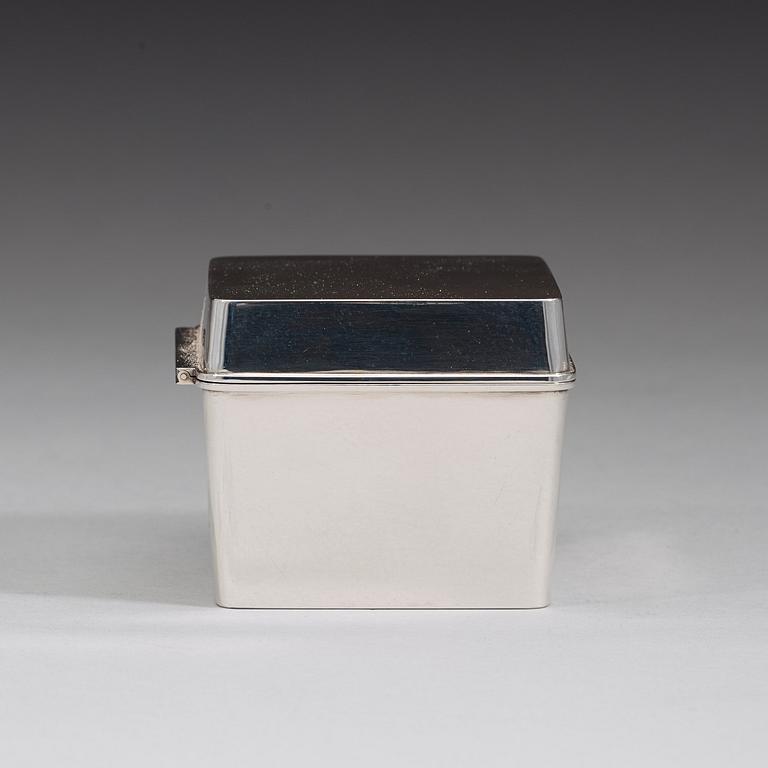 SIGURD PERSSON, Stockholm 1952. Sterling 925/1000. Bonbonjär.