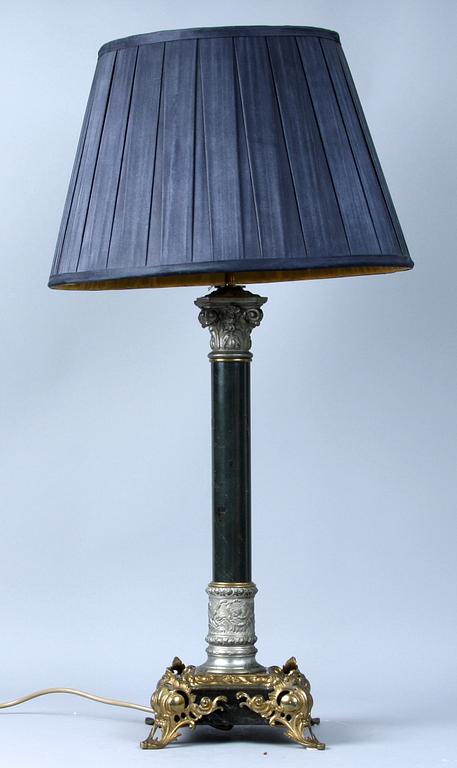 BORDSLAMPA, empirestil, 1900-tal.