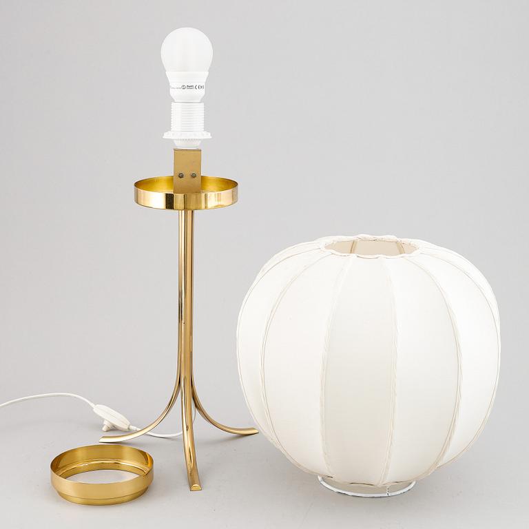 Josef Frank, a '2349' table lamp, Firma svenskt tenn.