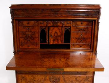 CHIFFONJE, 1800-tal.