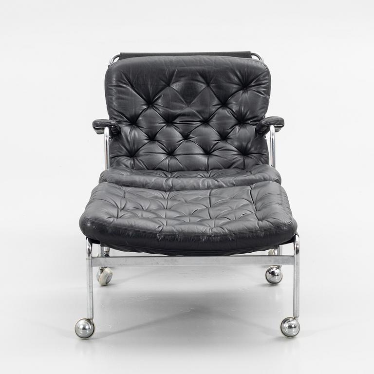 Bruno Mathsson, fåtölj med fotpall, "Karin 73", DUX, 1900-talets senare del.