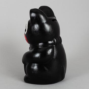 MAKODE LINDE, sculputre, "Manike Neko", signed and dated -19.