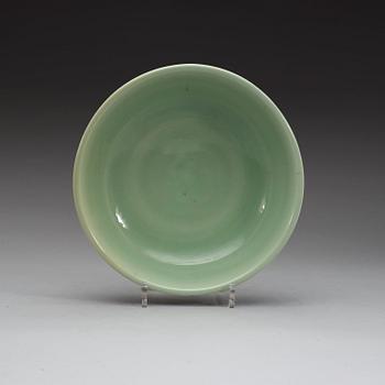 SKÅL, celadon. Qingdynastin 1700-tal.