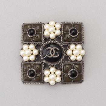 Chanel, brosch, 2013.