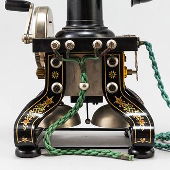 An early LM Ericson telephone called "Taxen". 1880s-1930s.
