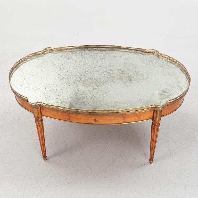 A Louis XVI-style coffee table, second half of the 20th Century.