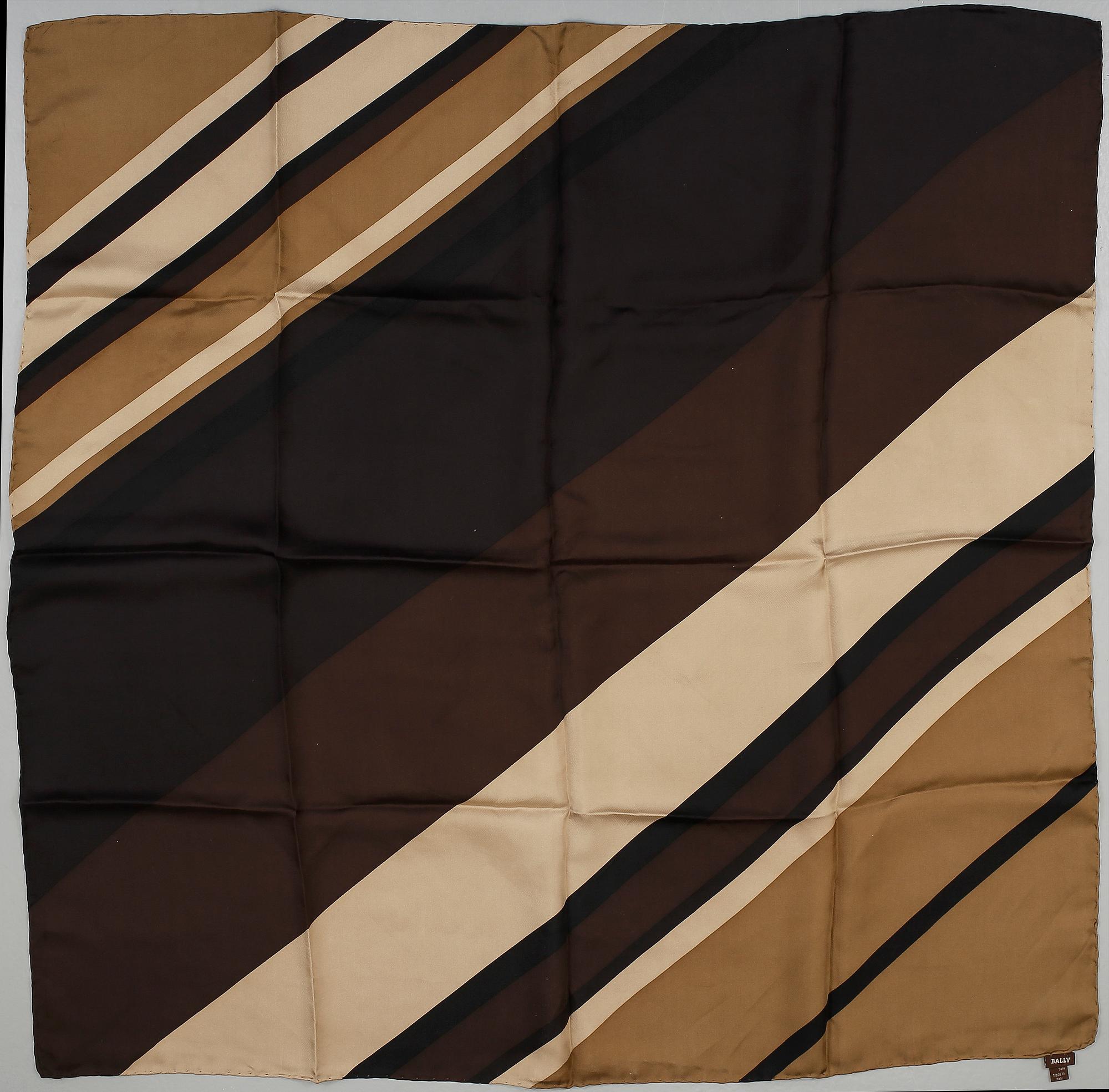 SCARF, Bally.