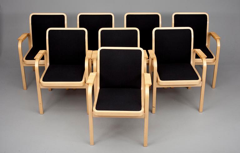 KARMSTOLAR, 8 st, modell E45, Alvar Aalto, Artek. Modellen formgiven 1947.