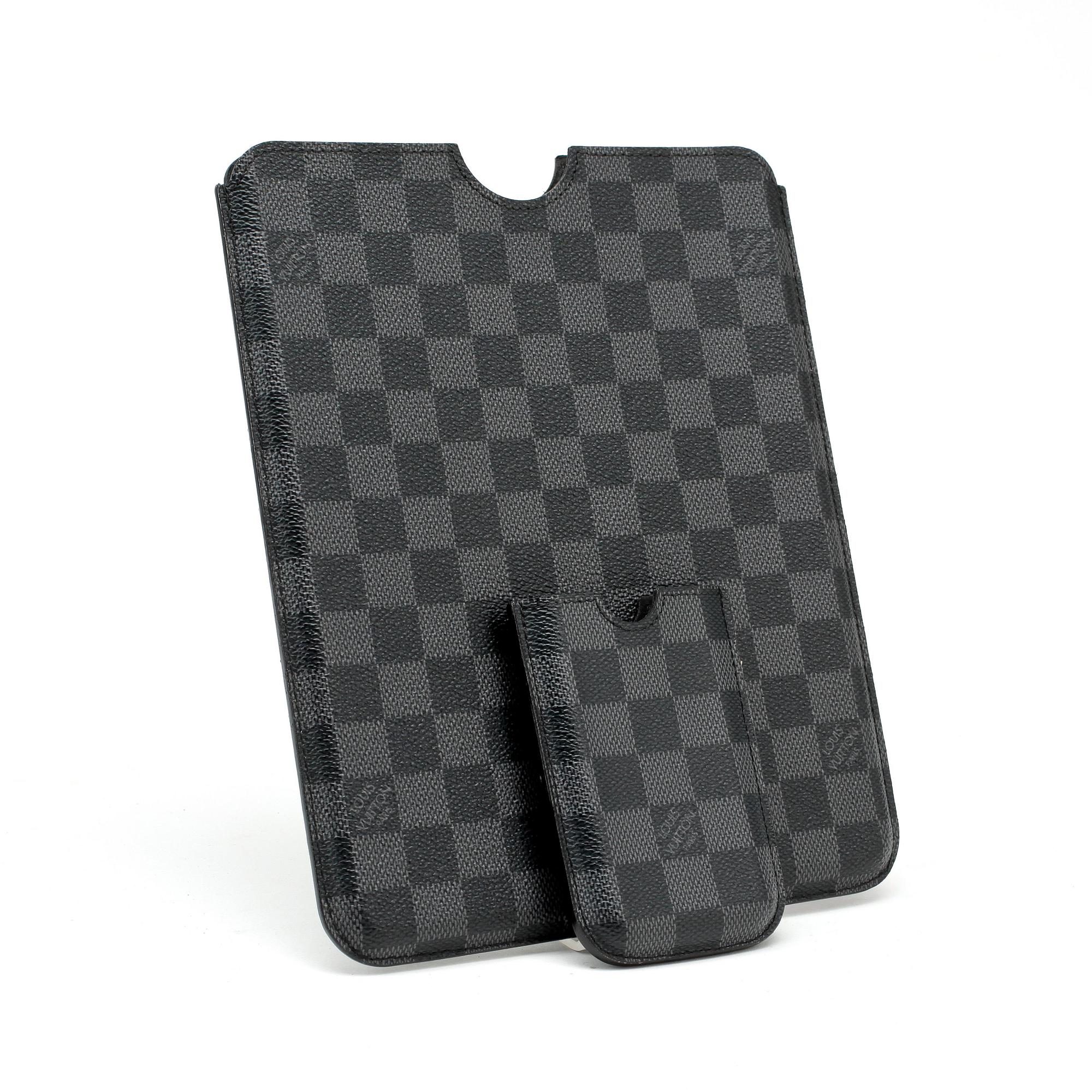 LOUIS VUITTON, Ipad fodral och Iphone 4 fodral.