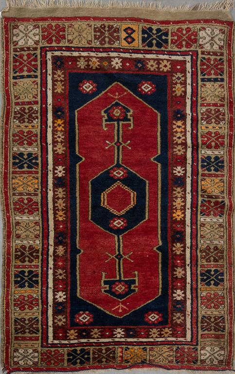 MATTA, old, Turkiet, ca 156 x 111 cm.