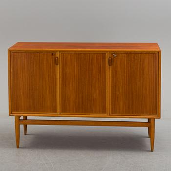 A teak veneered sideboard by Bertil Fridhagen, Bodafors, 1959.