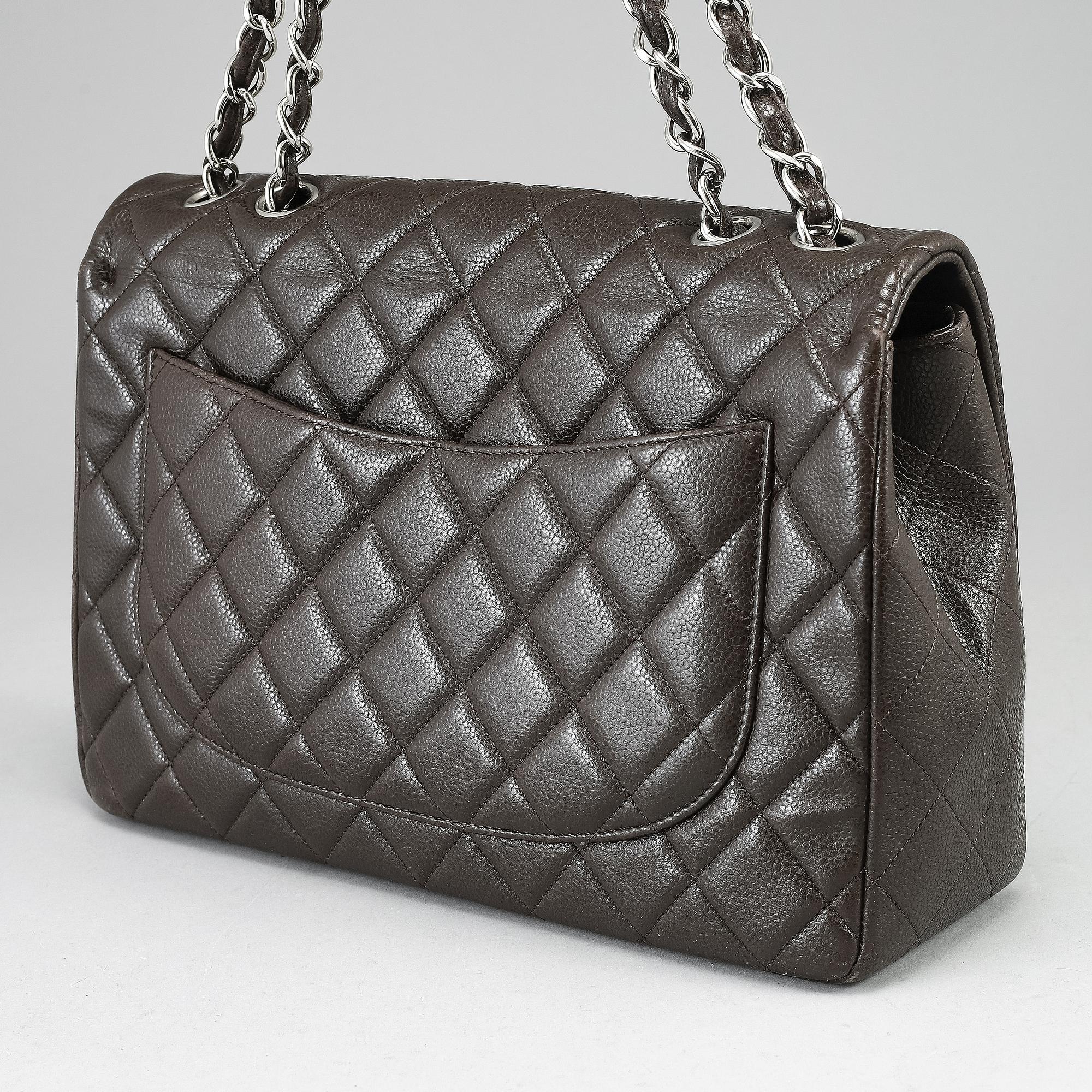 Chanel, väska, "Maxi Classic", 2009-10.