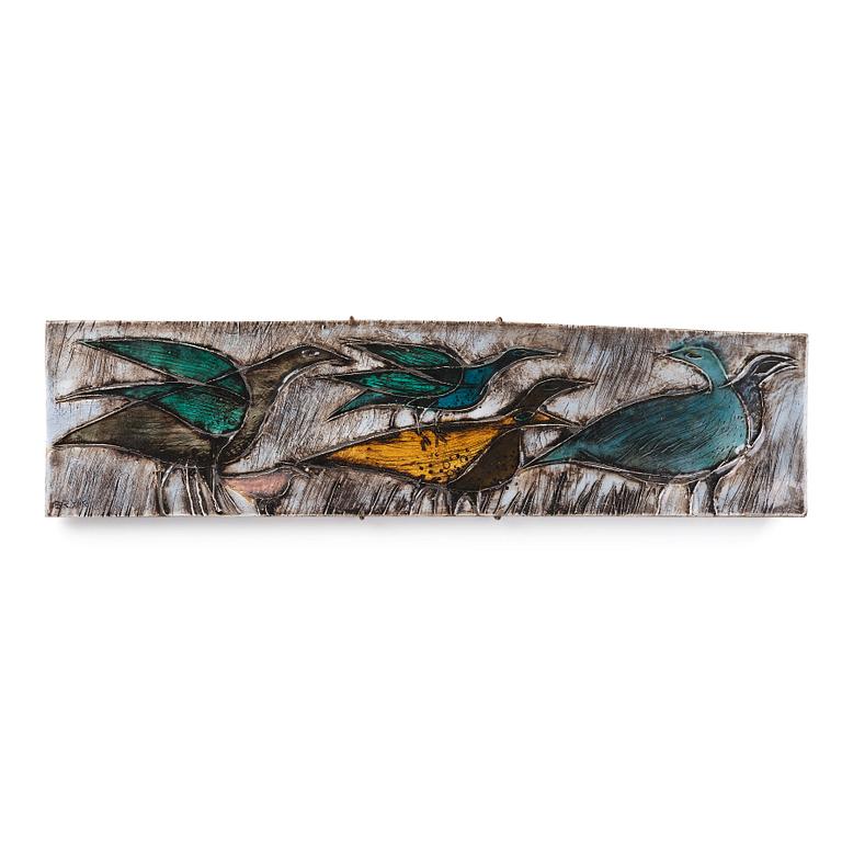 Rut Bryk, väggrelief, "Fågelflock", Arabia, Finland ca 1955.