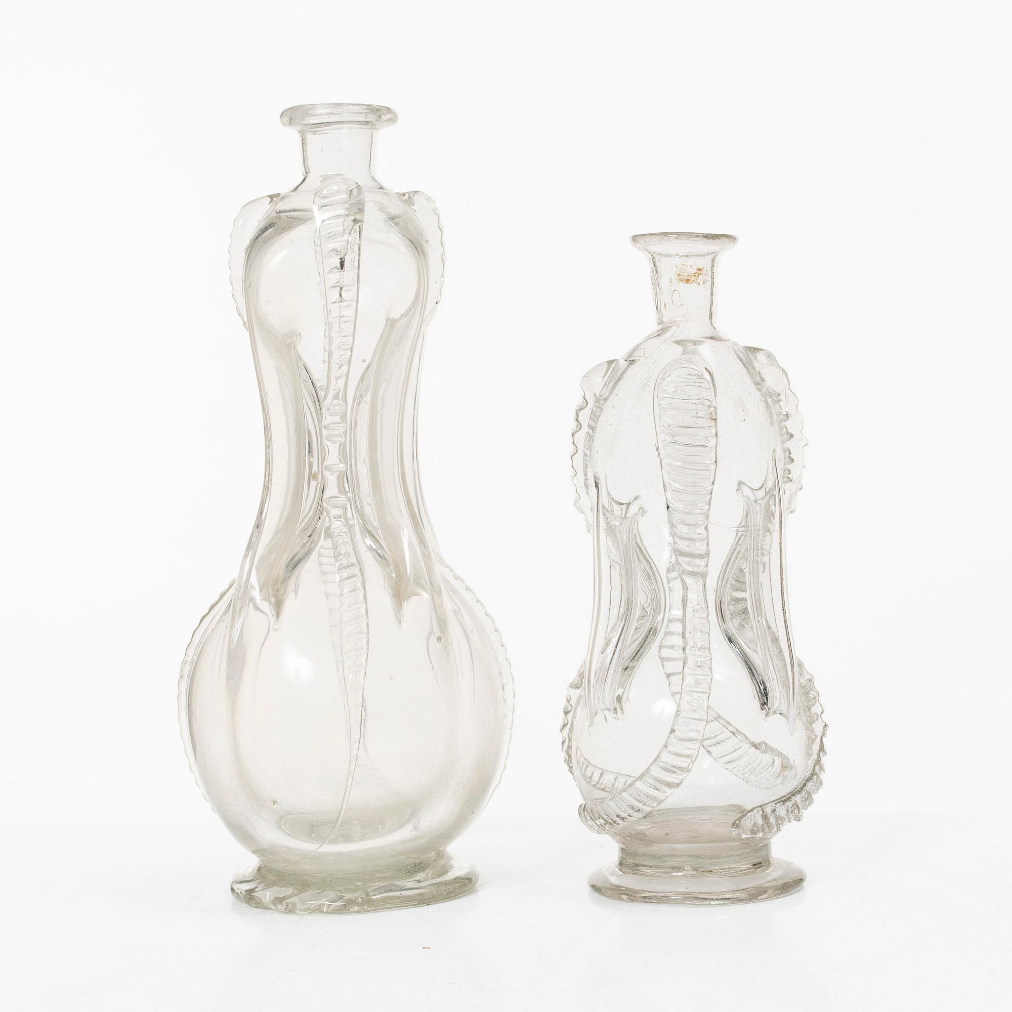 Kluckaflaskor, 2 st, 1800-tal.