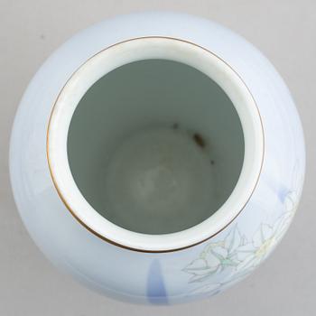 A porcelain vase, Fukagawa Porcelain Manufacturing Company, Japan, second half of the 20th century.