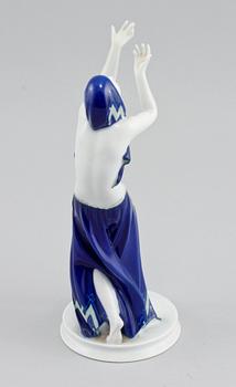 FIGURIN, porslin, Gustav Oppel, Rosenthal, 1900-talets andra kvartal.