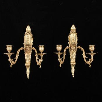 APPLIQUER, ett par. Troligen Ryssland. Omkring sekelskiftet 1900.