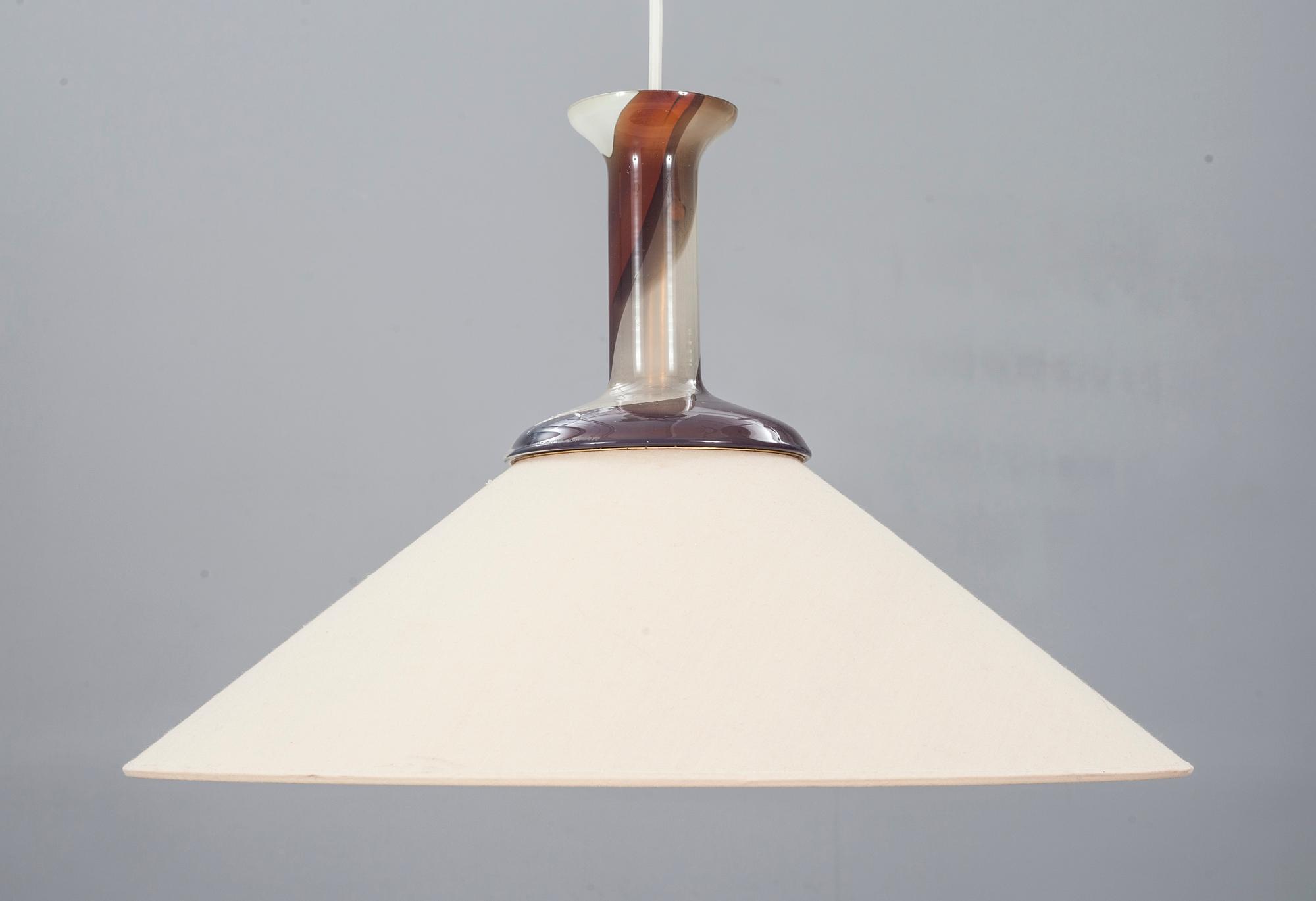 TAKLAMPA, Hannelore Druetler. Signerad Studio Åhus 1980.