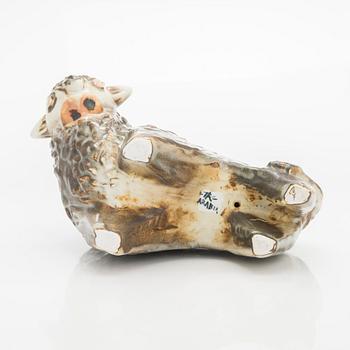 Taisto Kaasinen, A stoneware figurine, signed TK Arabia, 1960s-70s.
