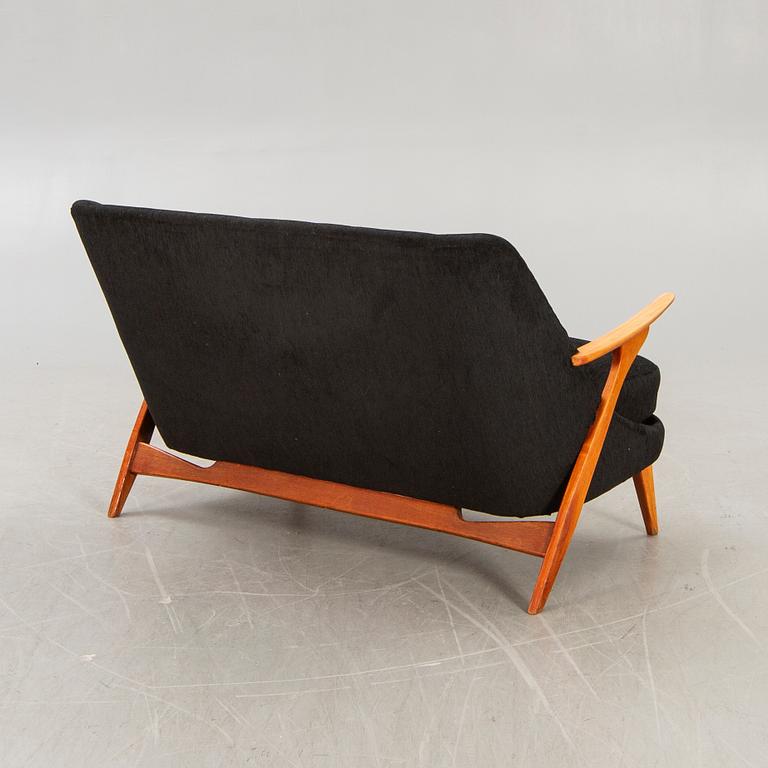 A 1950/60s sofa.