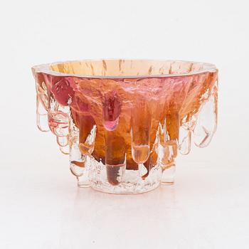 Göran Wärff, a unique glass bowl, Kosta, Sweden.