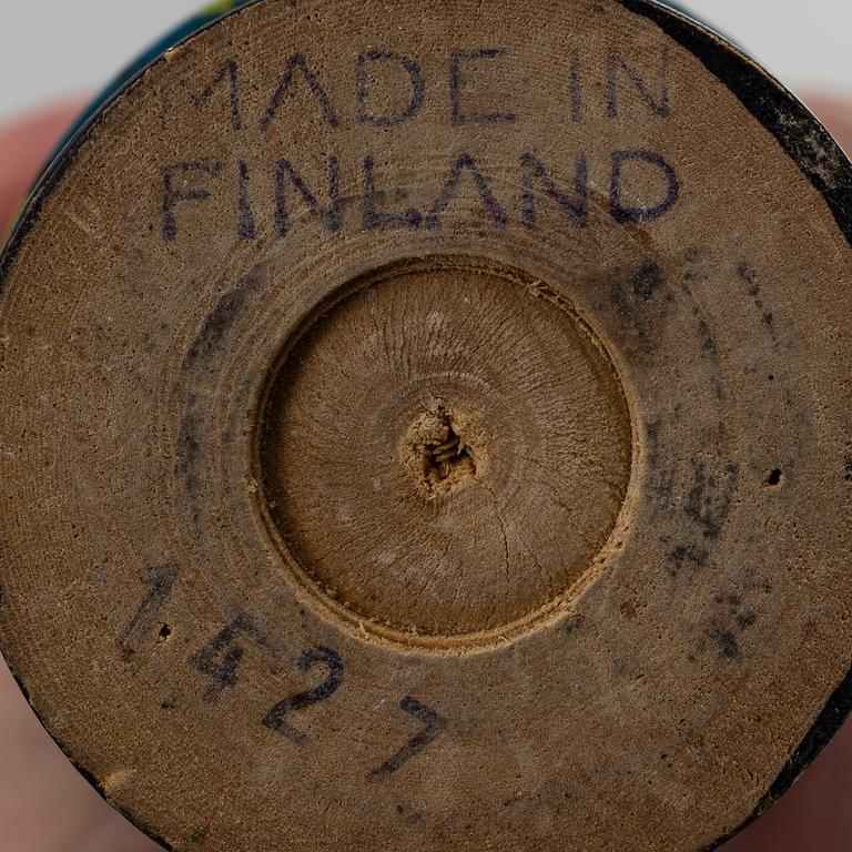 NUKKEJA, 7 kpl, puuta, suunnittelija, Okki Laine, Kupittaan Savi 1960-luku.