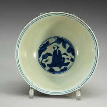 A blue and white bowl, Ming dynasty, Wanli (1573-1620), with Chenghua six character mark.