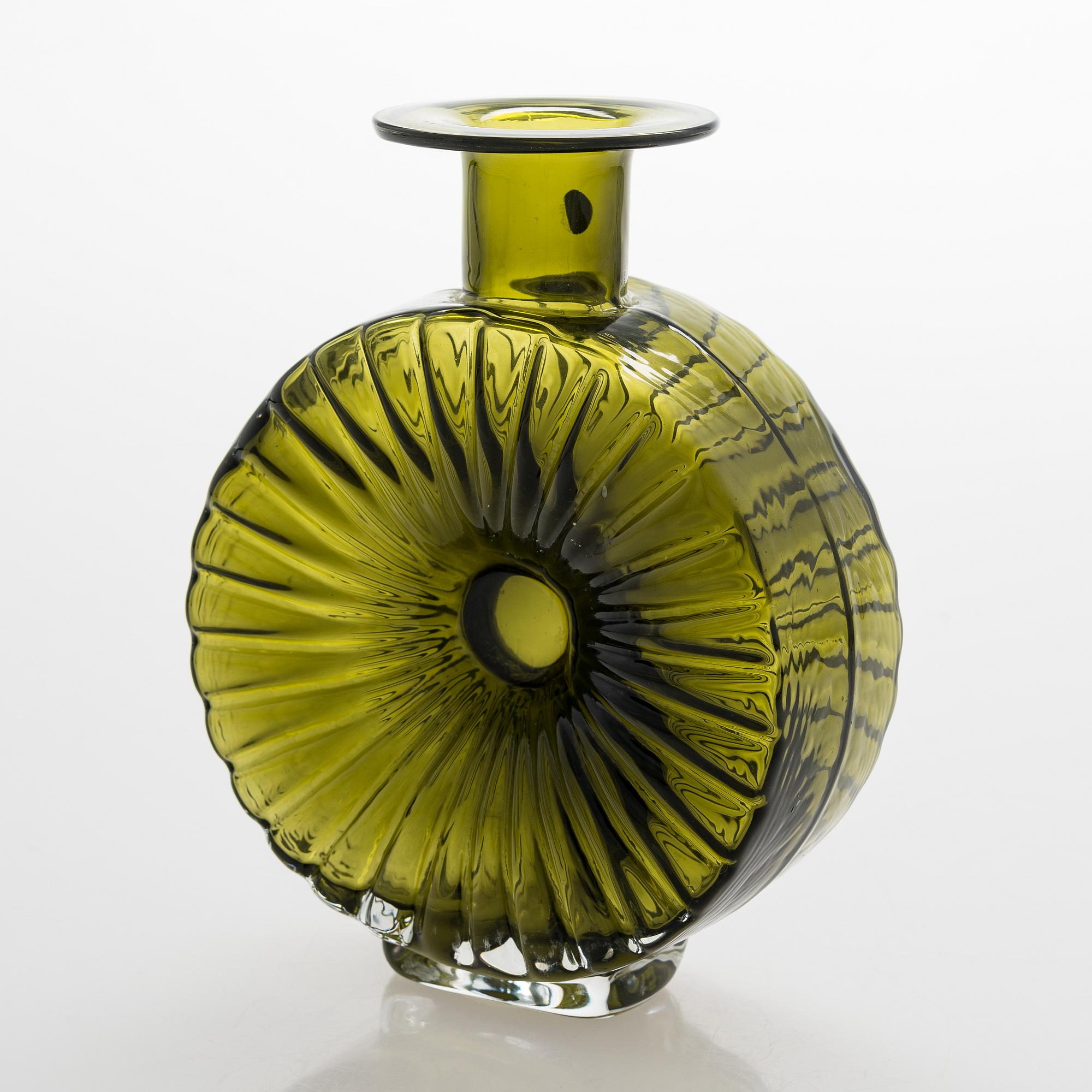 Helena Tynell, flaska/vas, glas, "Aurinkopullo" (Solflaskan), Riihimäen Lasi, 1960/70-tal.
