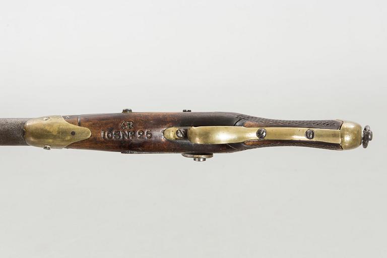 FLANKÖRPISTOL, med slaglås, 1800-tal, märkt 1816.
