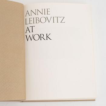 Annie Leibovitz, photo books, six volumes.