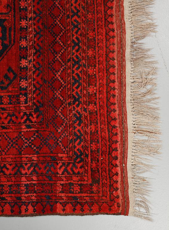 MATTA, old/semiantik, Afghan, ca 270 x 200 cm.