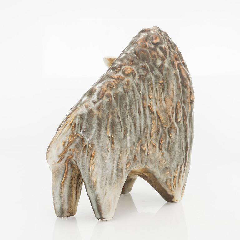 Taisto Kaasinen, A stoneware figurine, signed TK Arabia, 1960s-70s.