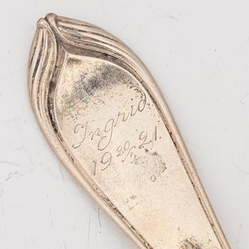 Cutlery, 58 pieces, silver, “Gammel fransk”, Sweden, including Johan Petter Ernander, Uppsala, 1832.